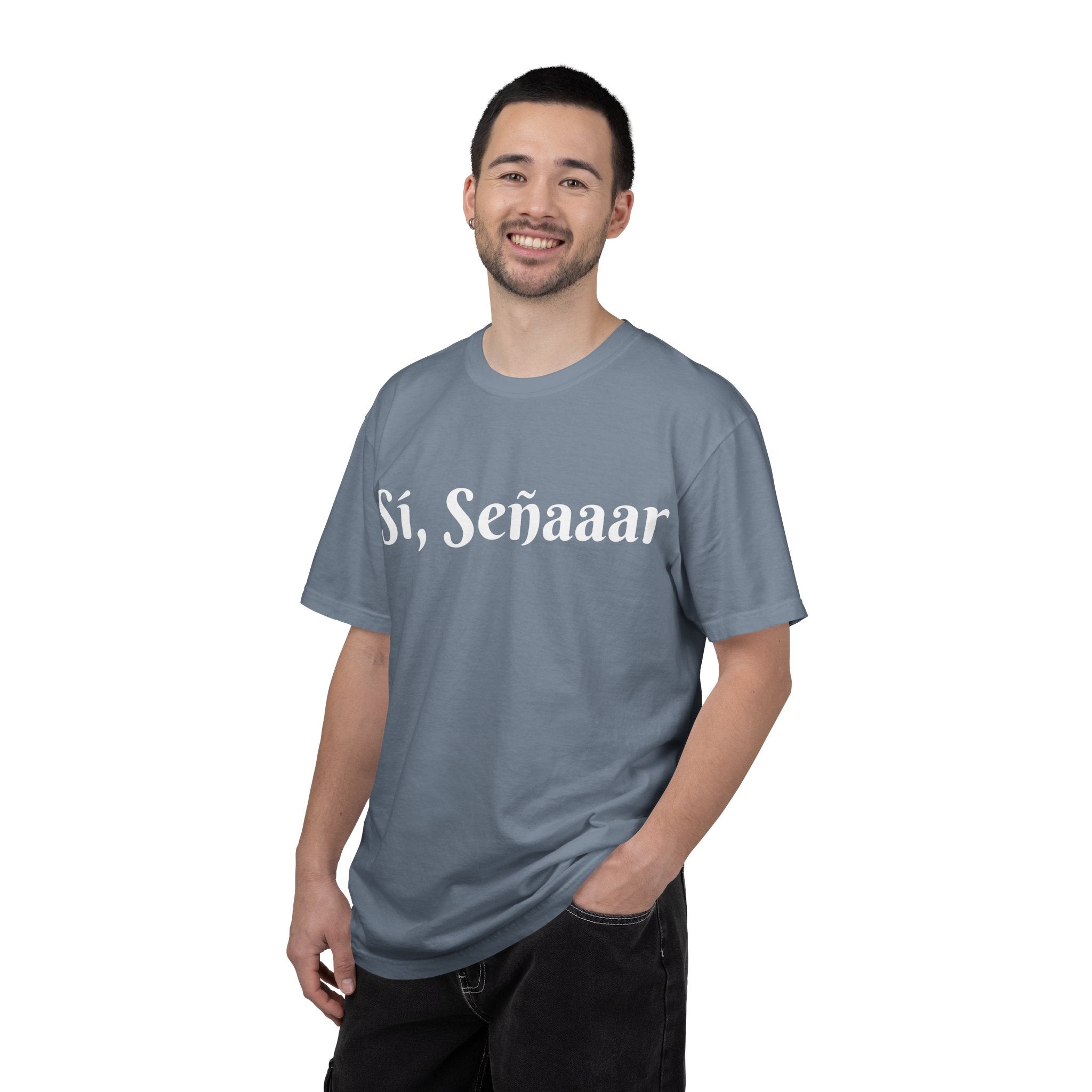 Sí, Señaaar - Classic White Garment-Dyed T-Shirt